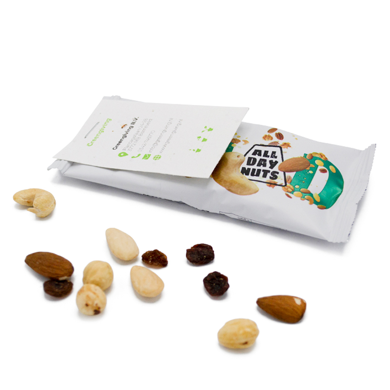 Nuts sachet with card